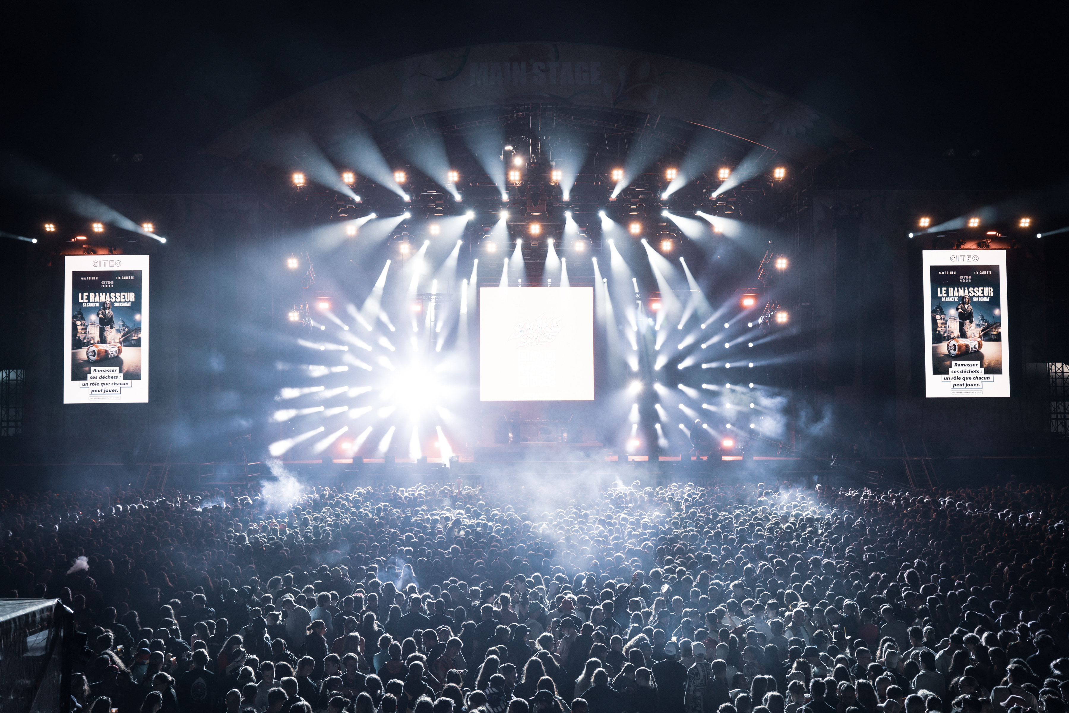 DJ Snake Shows 2025, lighting by Matthew Dean (1 of 11)