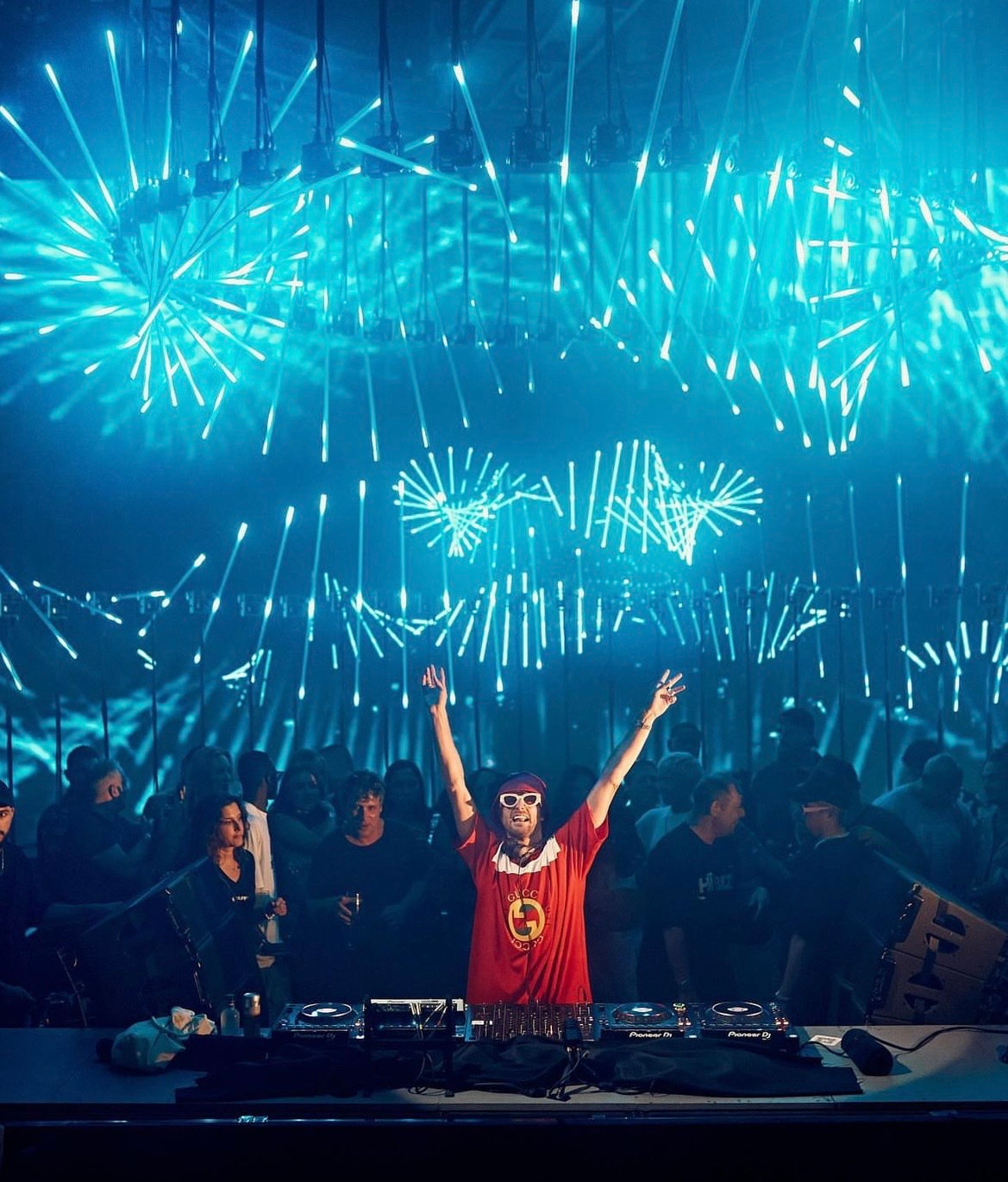 Hi Ibiza 2023, lighting by Matthew Dean (2 of 7)