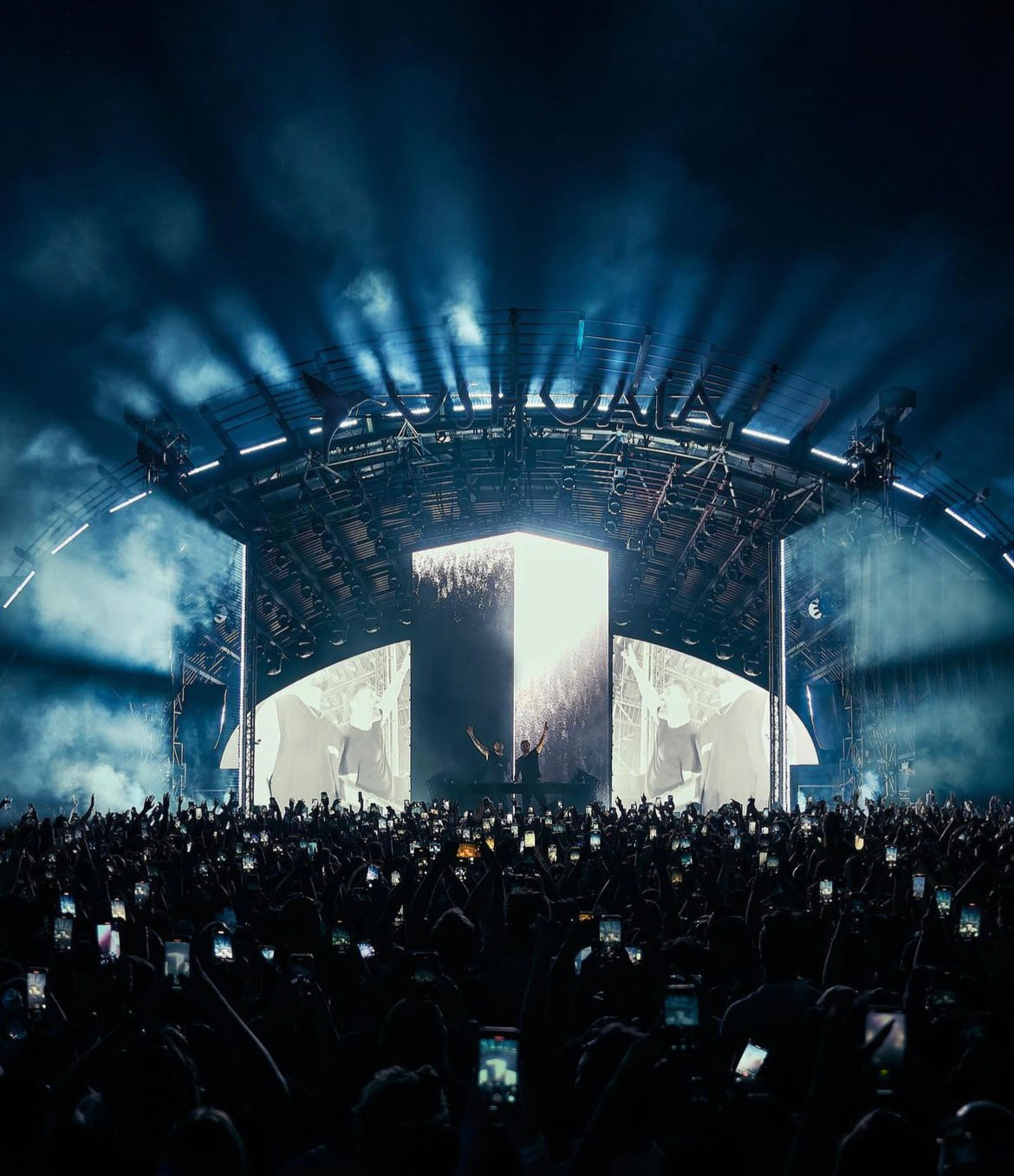 Ushuaïa Ibiza 2023, lighting by Matthew Dean (3 of 6)