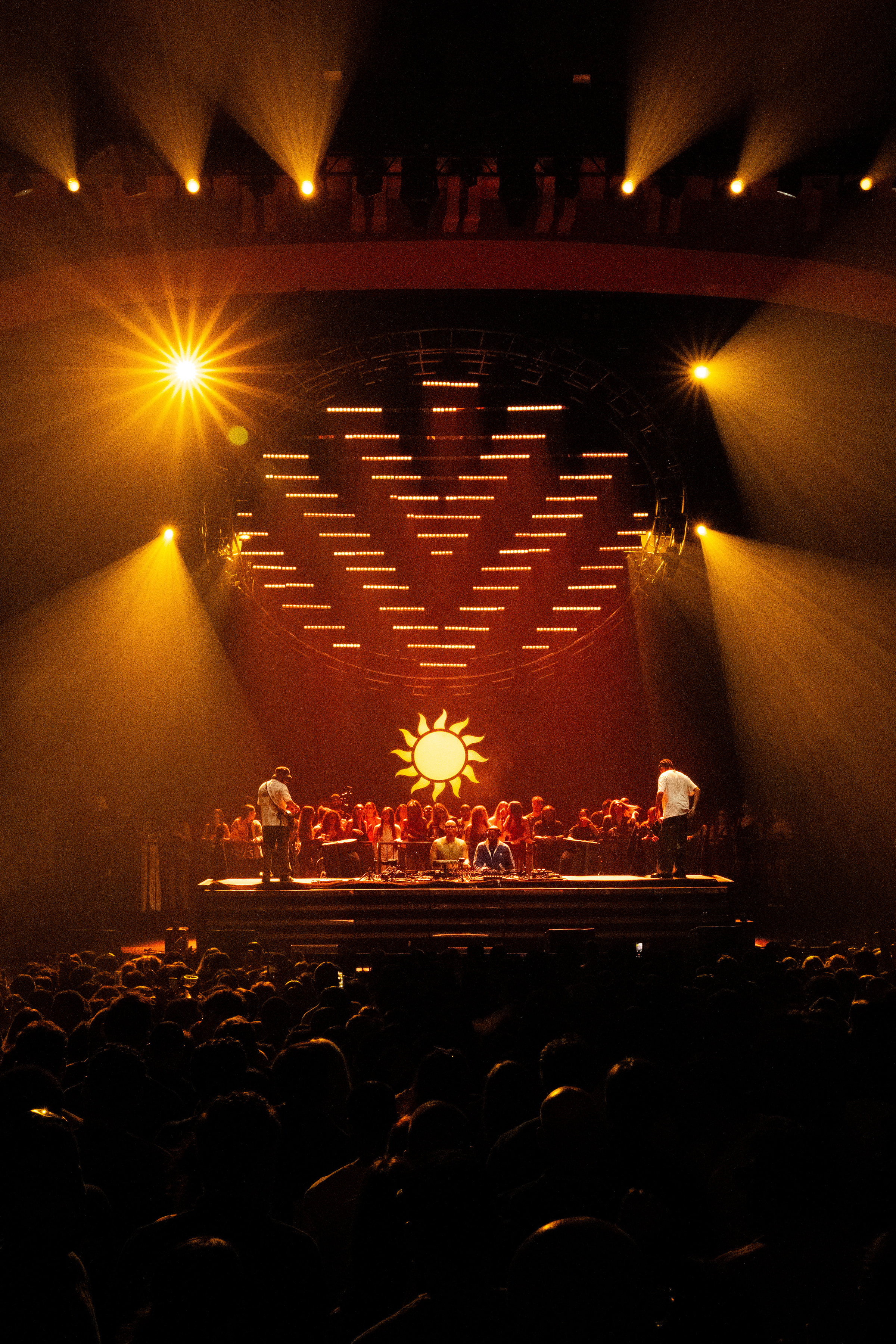 Francis Mercier O2 Brixton 2025, lighting by Matthew Dean (4 of 16)