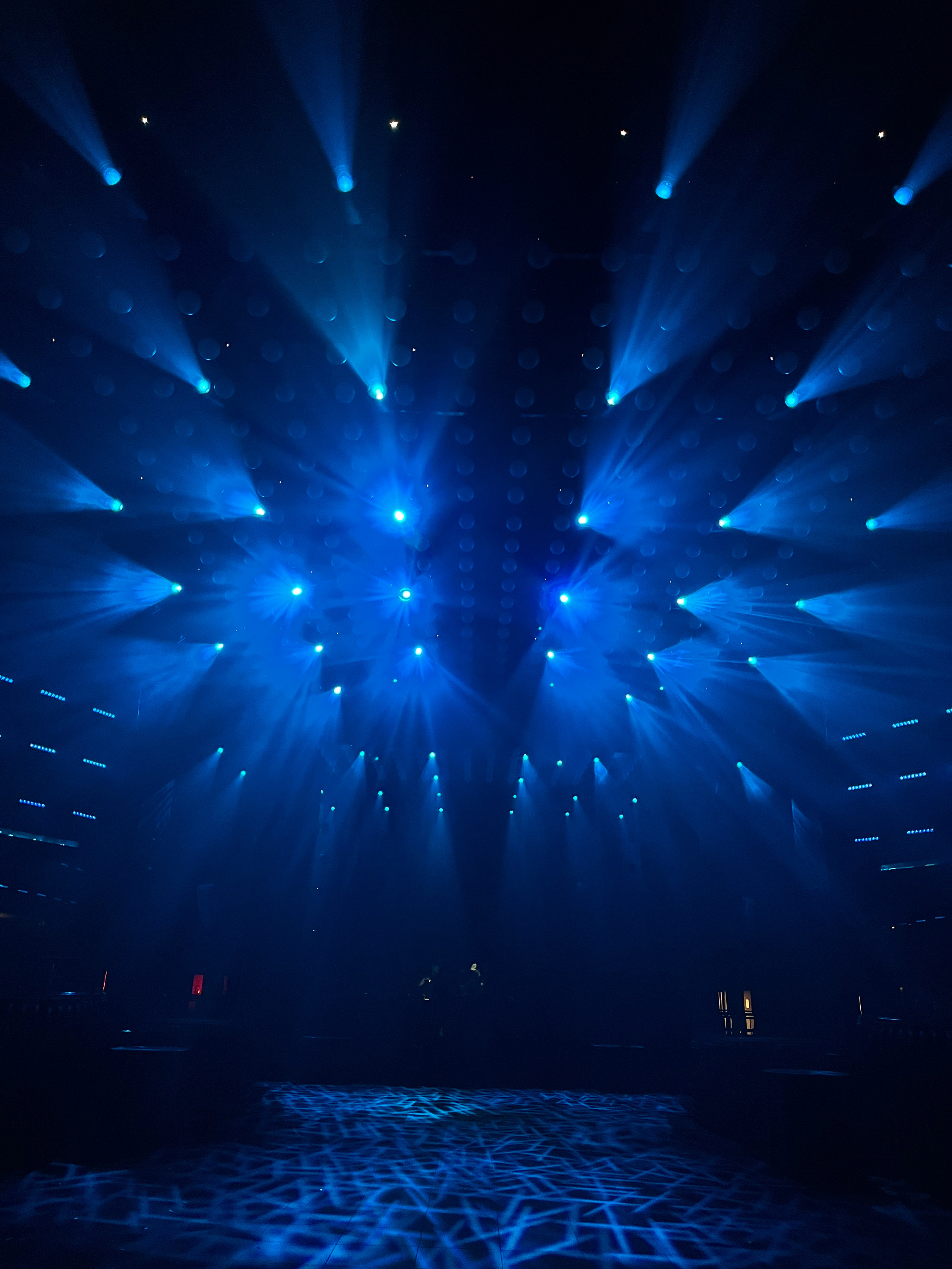 Hi Ibiza 2023, lighting by Matthew Dean (5 of 7)