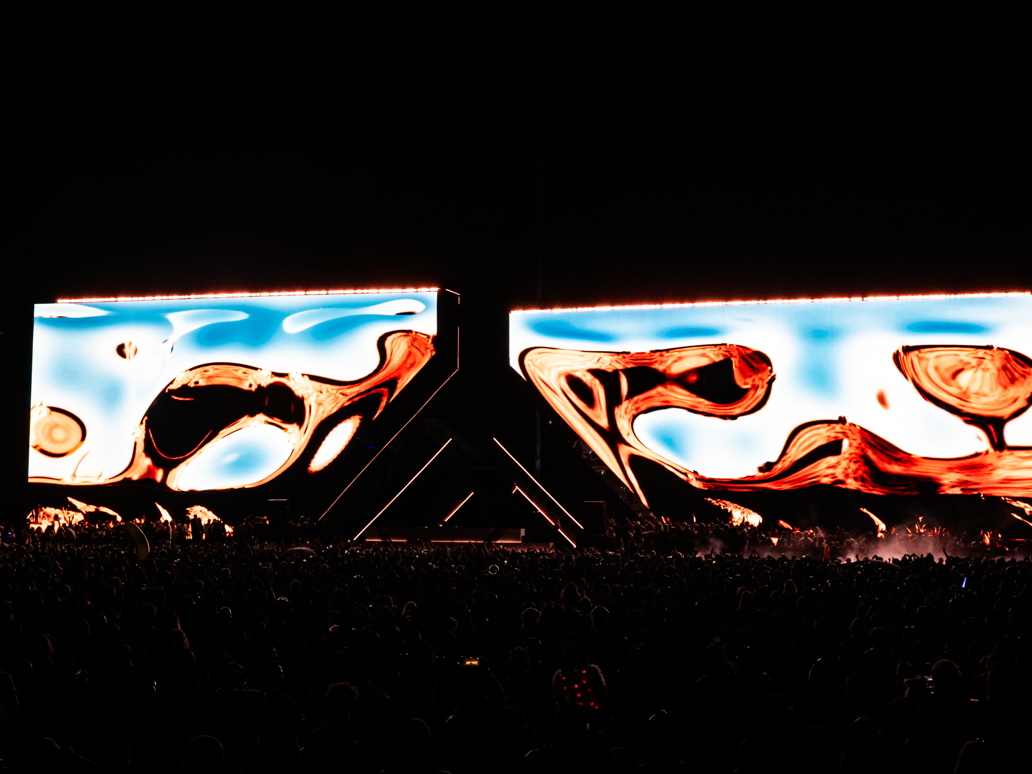 David Guetta Coachella 2026, lighting by Matthew Dean (7 of 10)