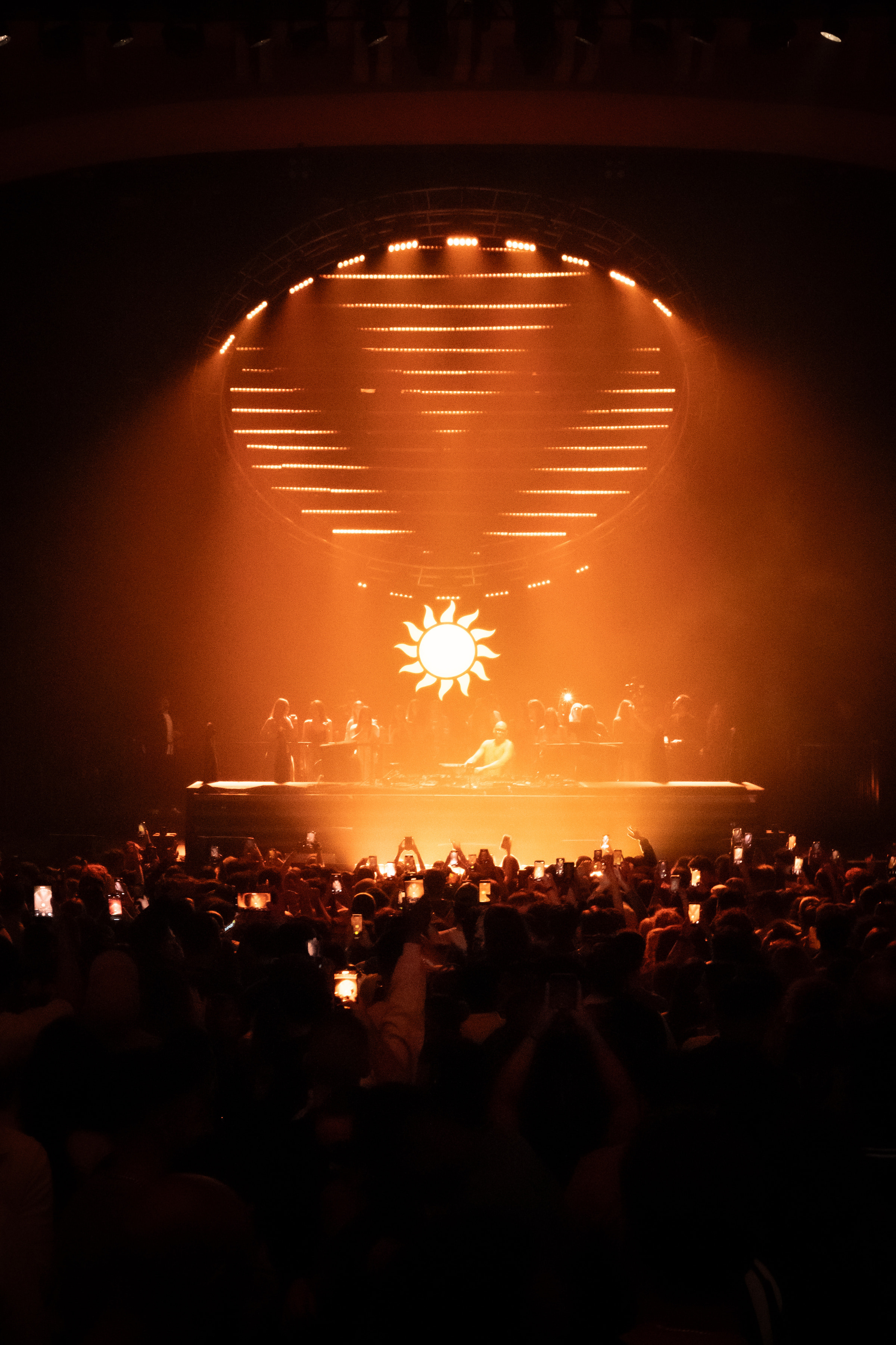 Francis Mercier O2 Brixton 2025, lighting by Matthew Dean (11 of 16)