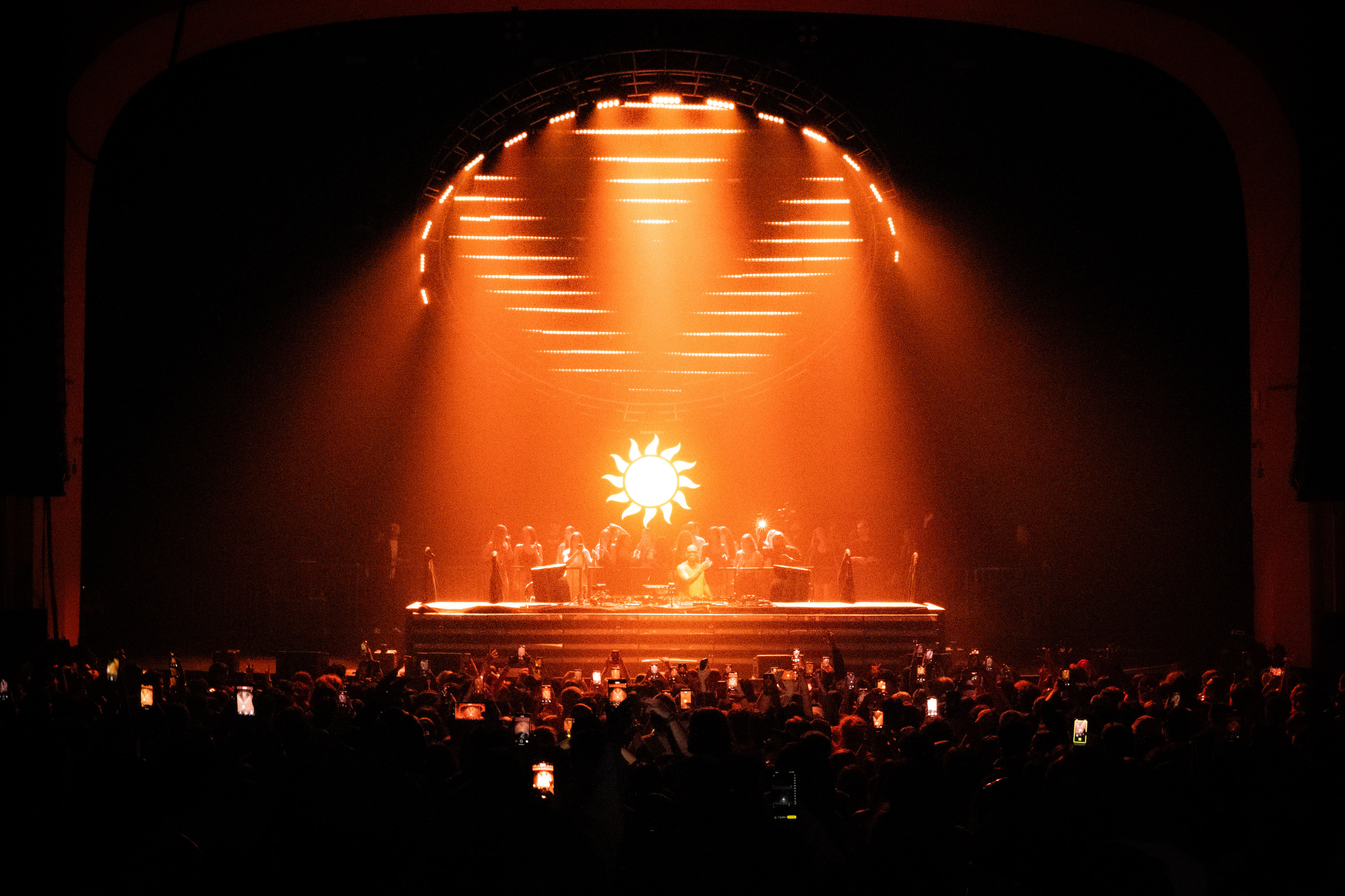 Francis Mercier O2 Brixton 2025, lighting by Matthew Dean (15 of 16)