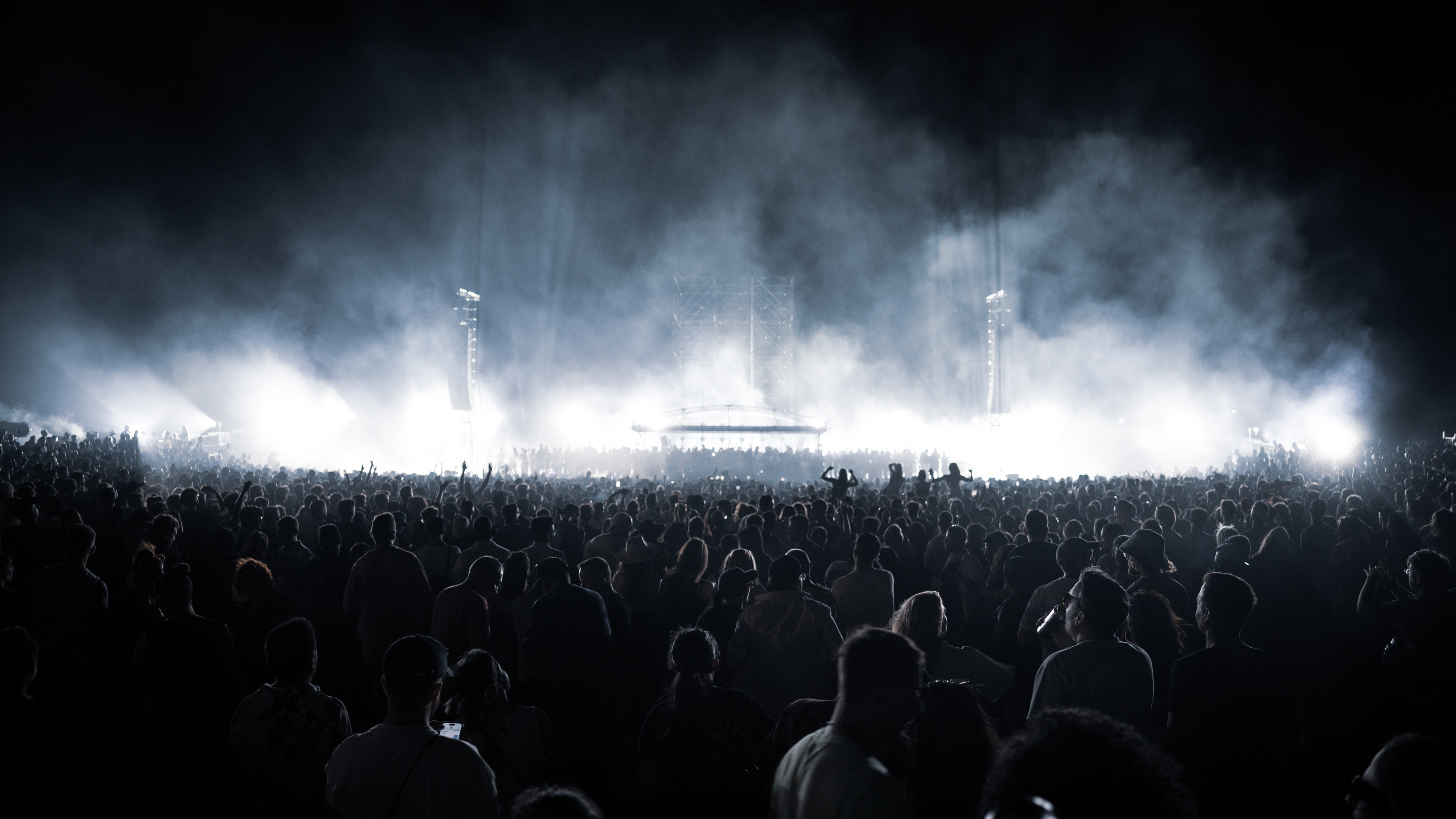 Black Coffee Shows, lighting by Matthew Dean (15 of 24)