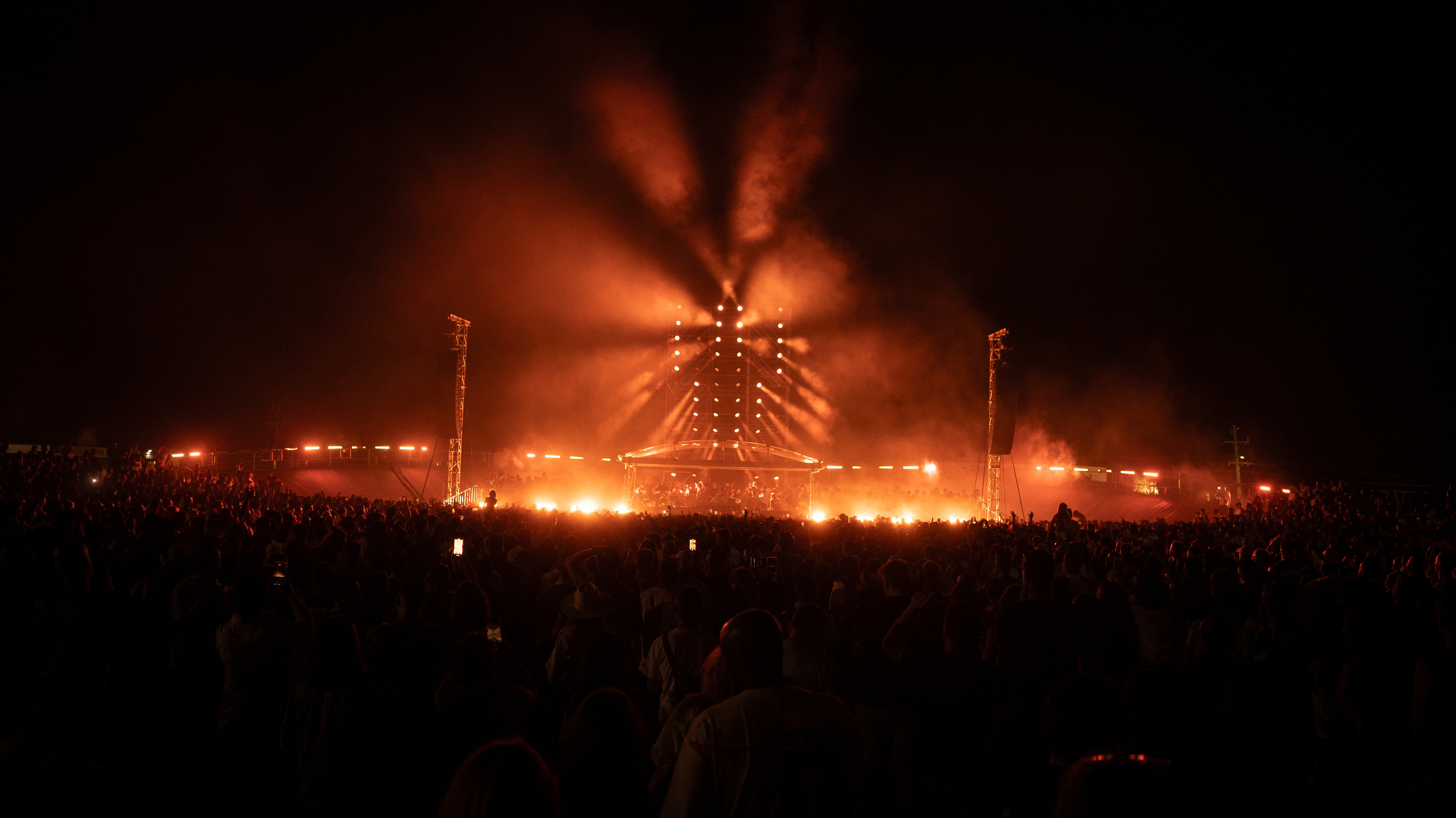 Black Coffee Shows, lighting by Matthew Dean (18 of 24)