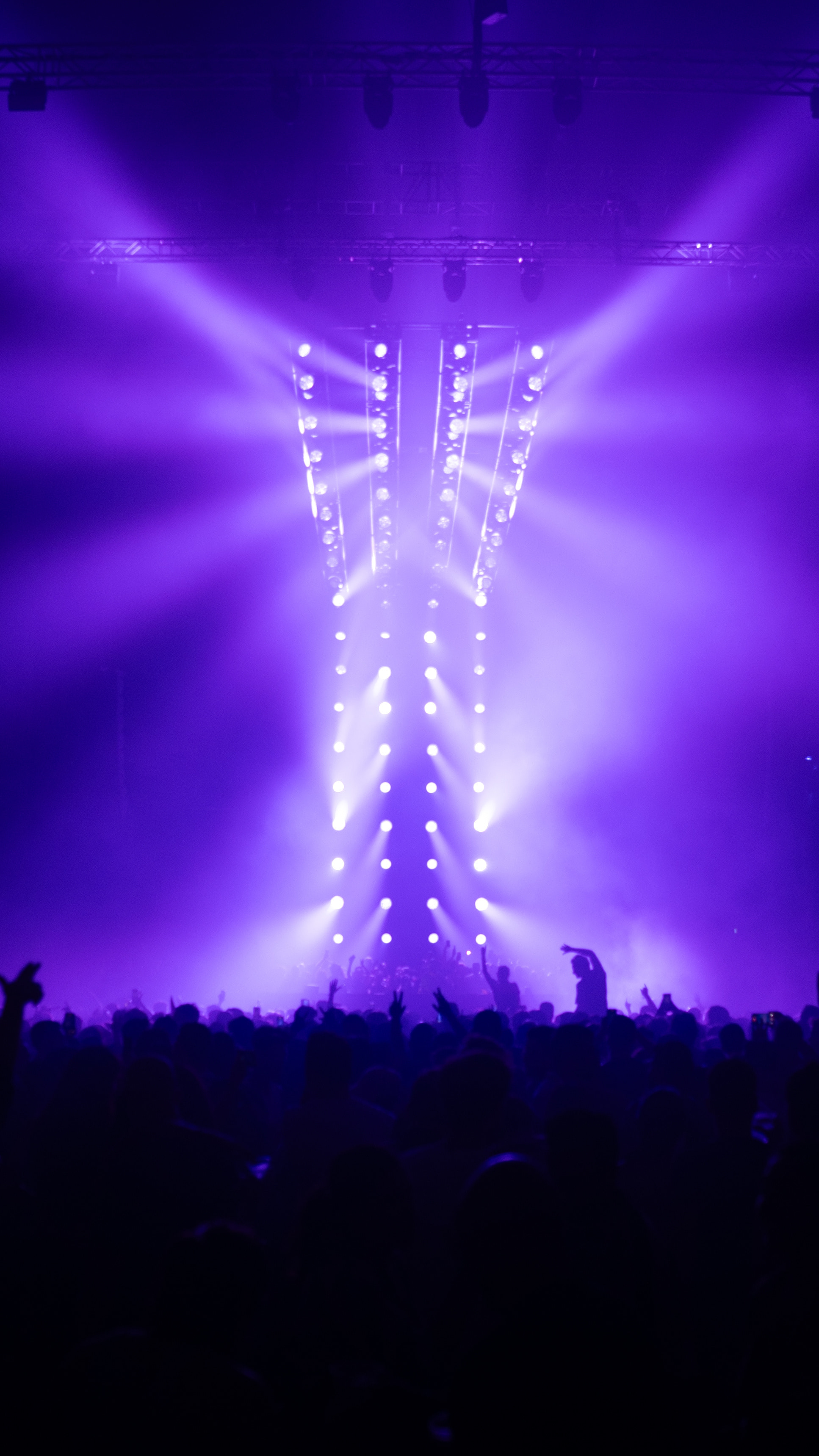 Black Coffee Shows, lighting by Matthew Dean (19 of 24)