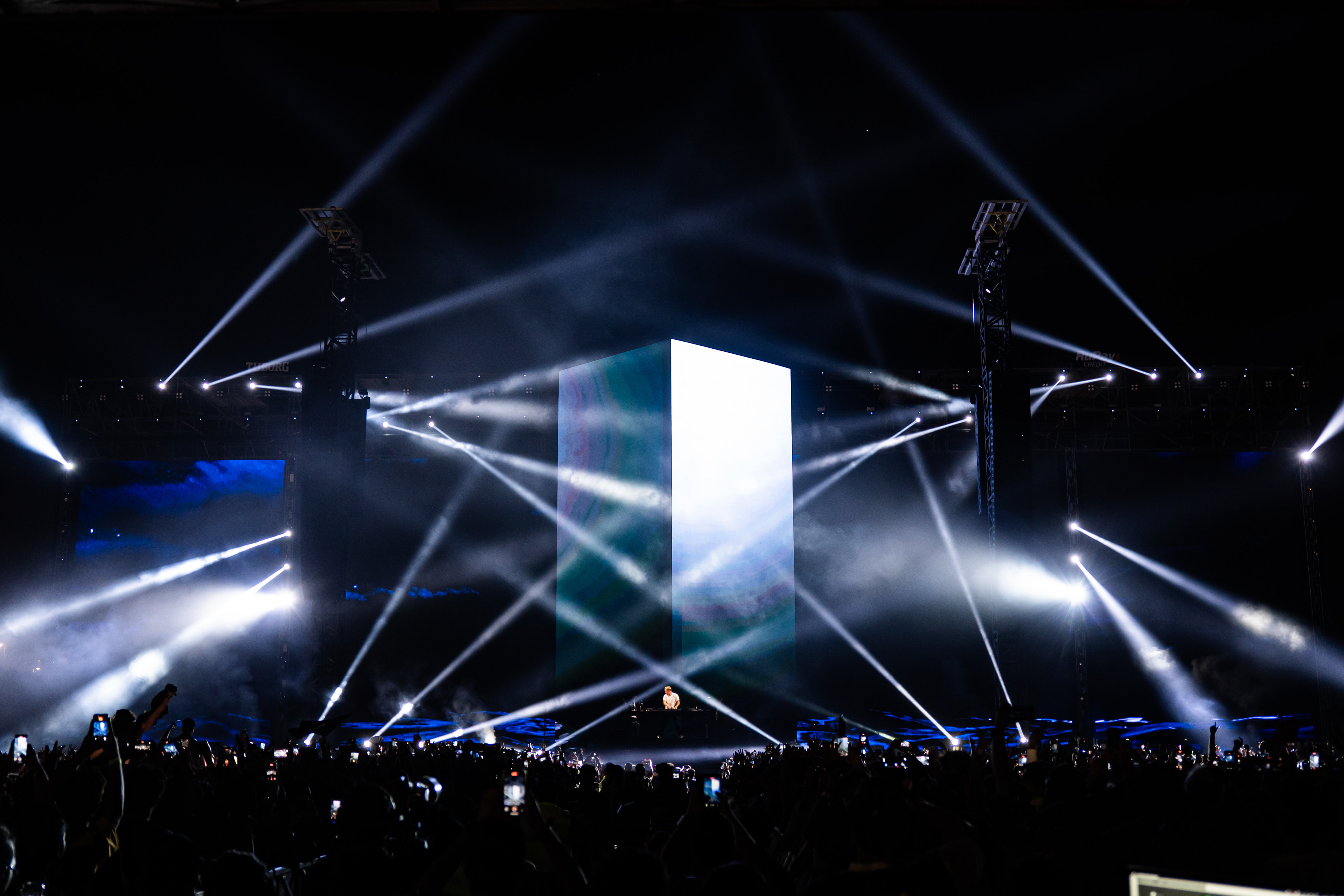 David Guetta Monolith Tour, lighting by Matthew Dean (21 of 22)