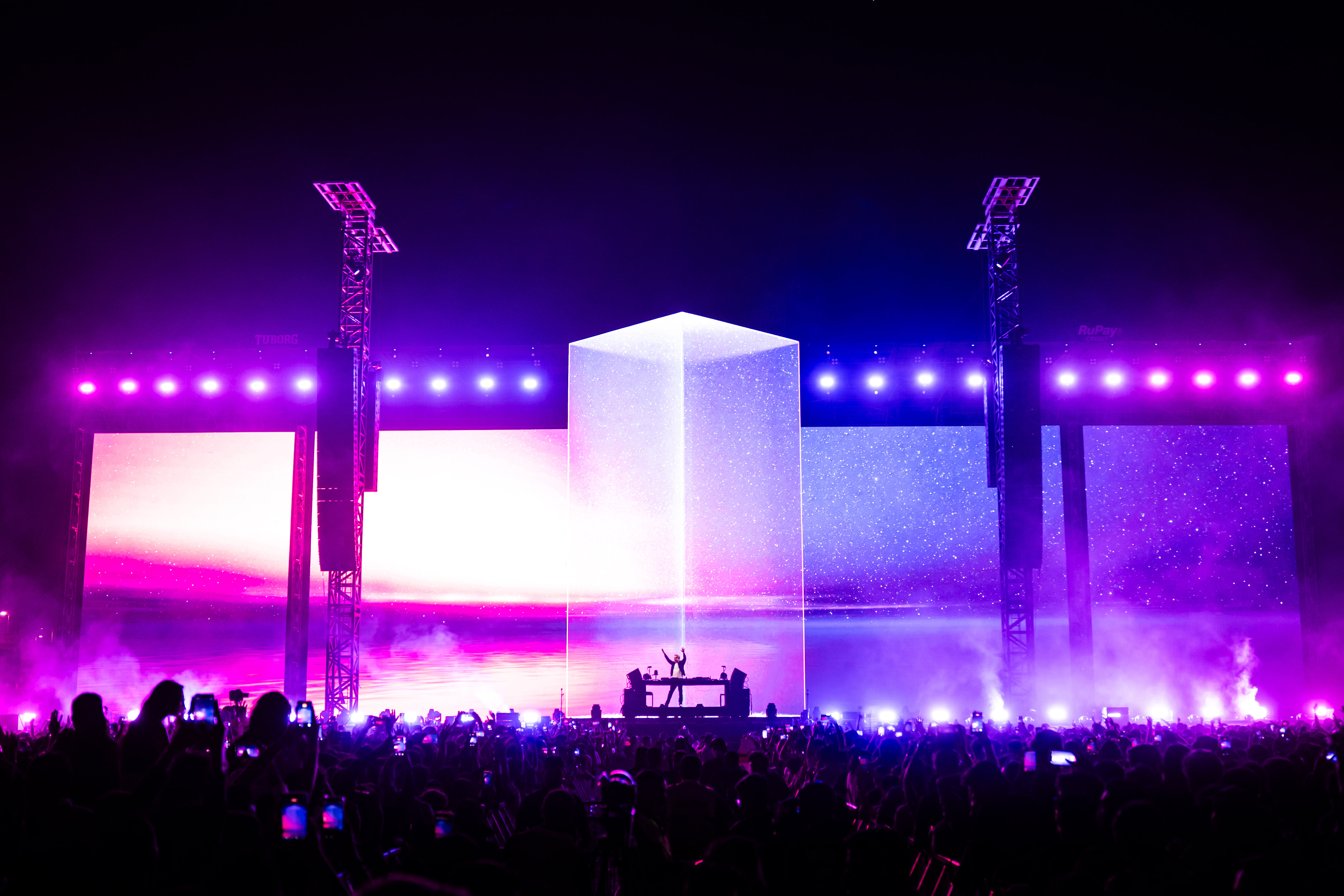 David Guetta Monolith Tour, lighting by Matthew Dean (22 of 22)
